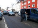 Einsatz Feuerwehr SEK Polizei Koeln Nippes Merheimerstr P090
